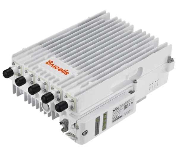 Baicells Nova436Q: Outdoor 4x1W Dual-Carrier LTE TDD Base Station for Bands 42 and 48 product photo